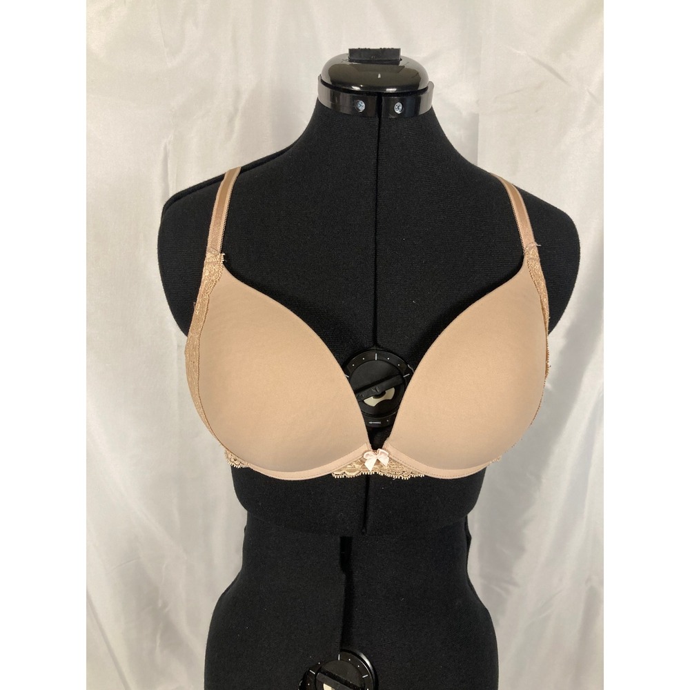 38C Victoria's Secret Wireless Lace Trim Push Up Bra Tan Nude